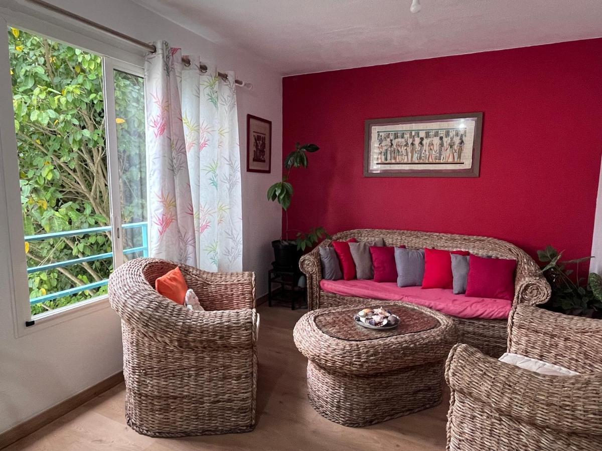 Appartement Les Abymes Exterior foto